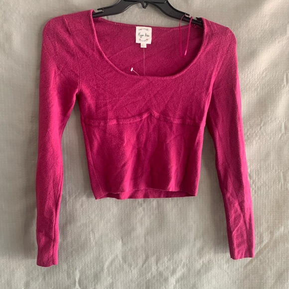 Hippie Rose Tops - NWT! HIPPIE ROSE SWEATER TOP